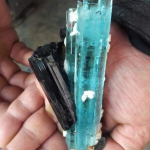 Aquamarine Natural Crystal Online